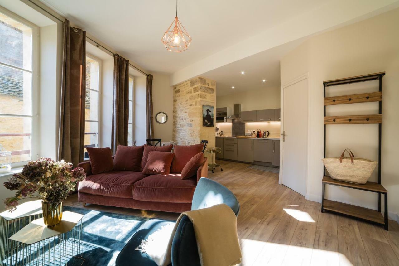 Appartement Centre Medieval Le Boudoir De Marie Sarlat-la-Caneda Bagian luar foto
